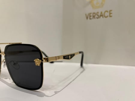 نظارة فيرزاتشي (10889)