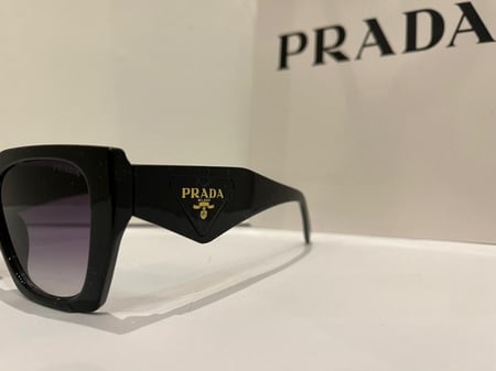 نظارة برادا (10838)