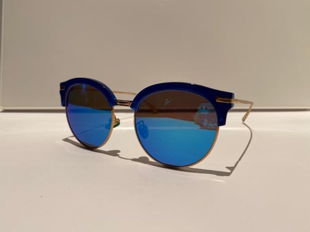 نظارة قوتشي (10079)