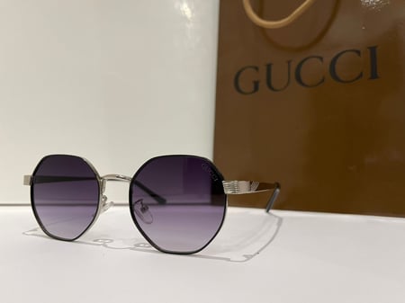 نظارة قوتشي (10934)