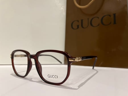 نظارة قوتشي (10947)