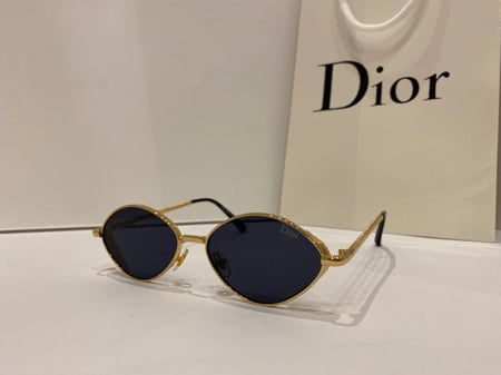 نظارة ديور (10448)