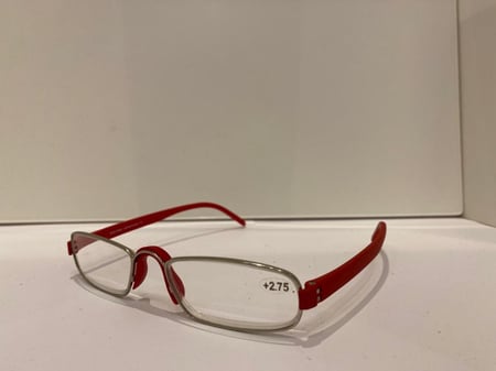 نظارة قراءة (10)