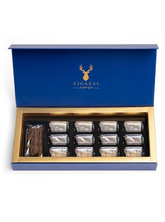 بوكس بوخور معمول فضي في علبه زرقاء من متجر عاج الغزال