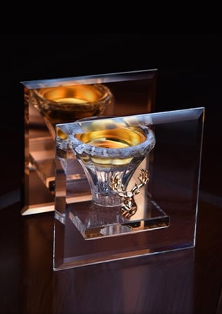 مبخرة زجاج كريستال بلون عسلي بني من متجر مباخر عاج الغزال