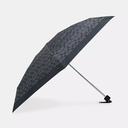 مظلة كوتش صغيرة مميزة للحماية من الأشعة والمطر