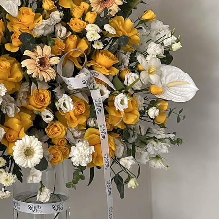 فازة ورد طبيعي