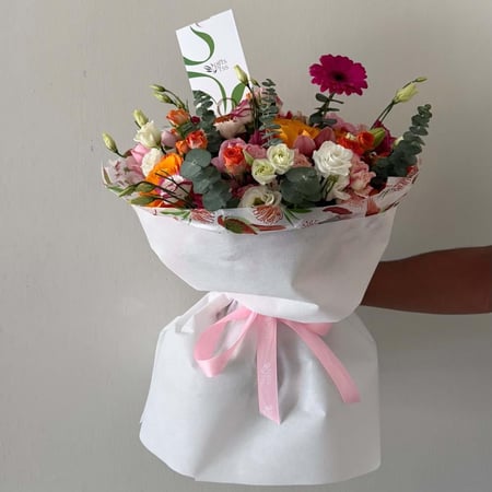 بوكيه ورد ألوان صيفية