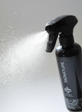 معطر برائحة العود بالأخشاب - حجم العبوة 350 مل