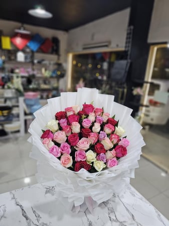 بوكيه الورد الانيق من شغف 40 وردة