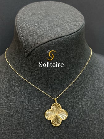 عقد ايطالي ورده 18k