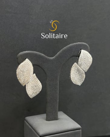 حلق تطبيق الالماس 18k