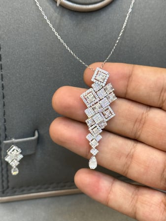 هاف ست تطبيق الالماس 18k