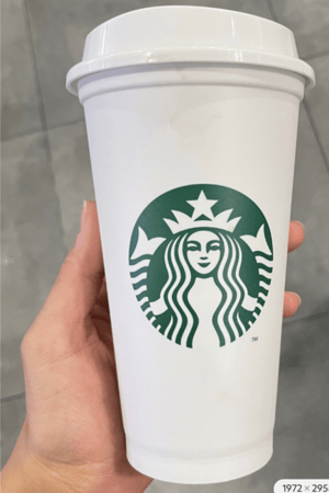 كوب ستاربكس ساخن تصميمك الخاص