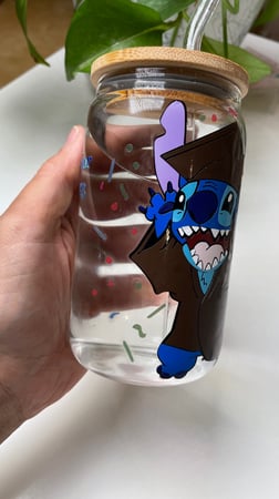 كوب ستيتش خريج مع قصاصات متغيره بالبروده