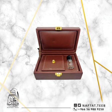 صندوق جلد (ربع توله+أوقية) فاخر مبطن بالجلد الإيطالي ومغطى بالجلد المطرز باللون البني(فارغ)