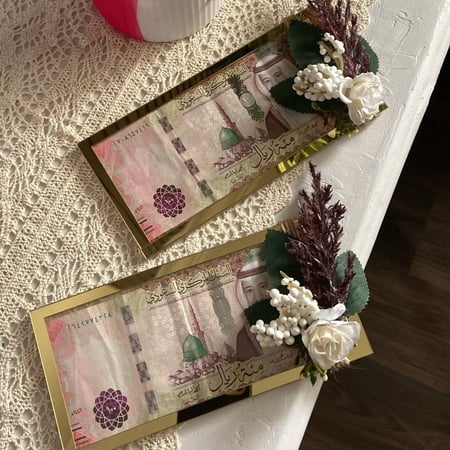 ظرف اكريلك أنيق