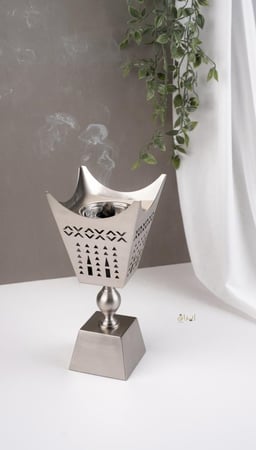 مبخرة راقية فضي
