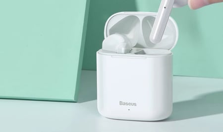 سماعة بلوتوث لاسلكية من BASEUS