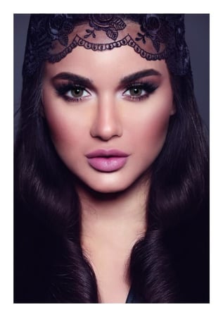 عدسات ديفا ملونة