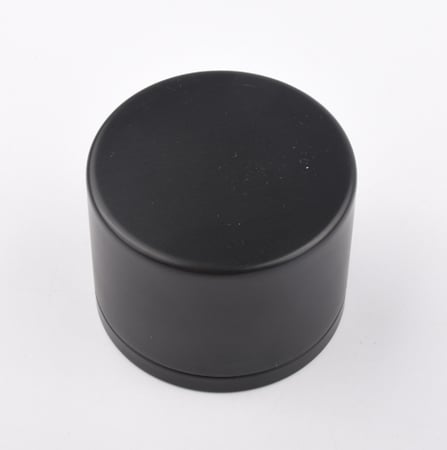 قالب معدن اسود