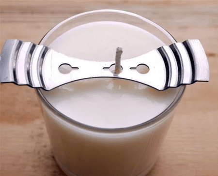 مثبت فتيل حديد