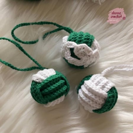 كروشيه ميدالية الكُرة