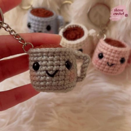 كروشيه ميدالية كُوب السّعَادة