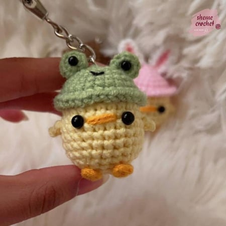 كروشيه ميدالية بُوبُو الأصْفَر