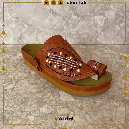 حذاء طبي جملي تطريز يدوي صوف كتان