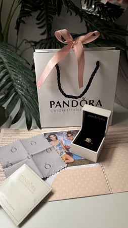 خاتم باندورا