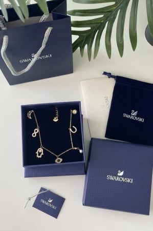 سلسال الهبه من سوارفسكي