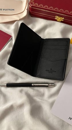 طقم بوك وقلم مع الملحقات