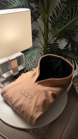 بلوفر تصميم الوجه