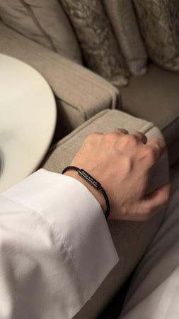 اسوارة تفصيل بالاسم جلد