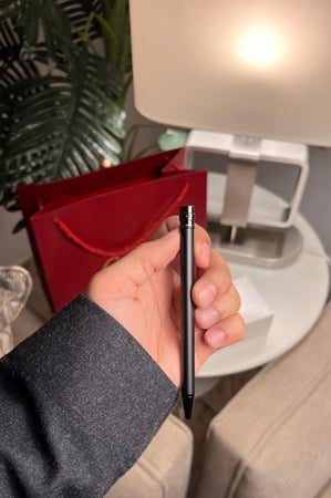 قلم كارتير + تنحت عليه اسم