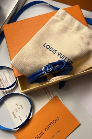 لويس فتون جلد