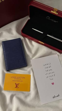 طقم بوك وقلم مع الملحقات