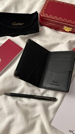 طقم بوك وقلم مع الملحقات