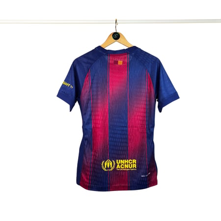 تيشيرت برشلونة الأساسي فئة لاعبين لموسم 2026 - 2025