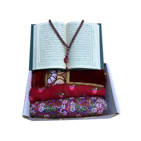 بوكس رمضاني (شرشف وسجادة- وقميص روز - مصحف - مسبحه )