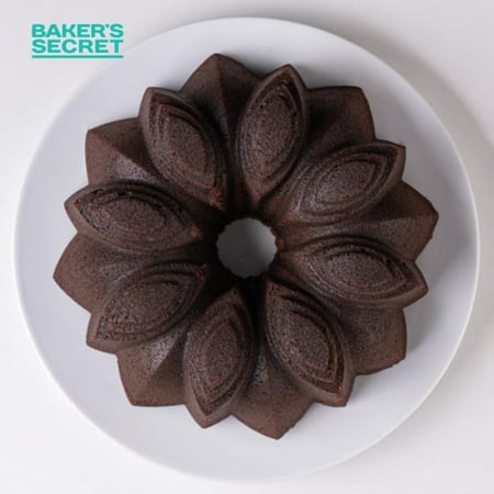 صينية كيك غير لاصقة من بيكرز سيكريت عالية الجودة