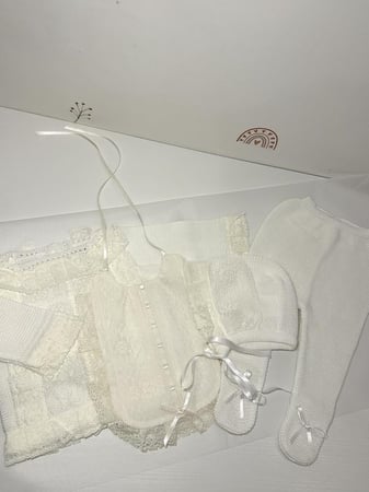 طقم استقبال بناتي من براند Bella & Lucella