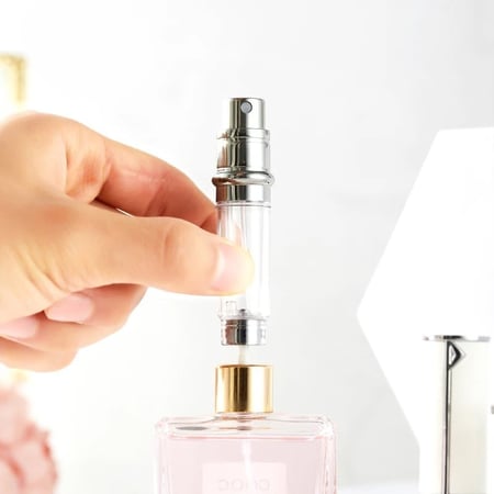علب صغيره لتعبئه العطور