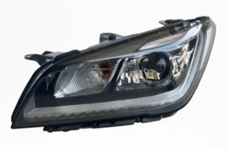 شمعة جنسس 2015-2020 ( اصلي مستعمل ) سعودي