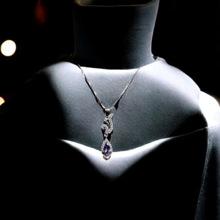 تنزانايت طبيعي موثّق بشهادة مختبر