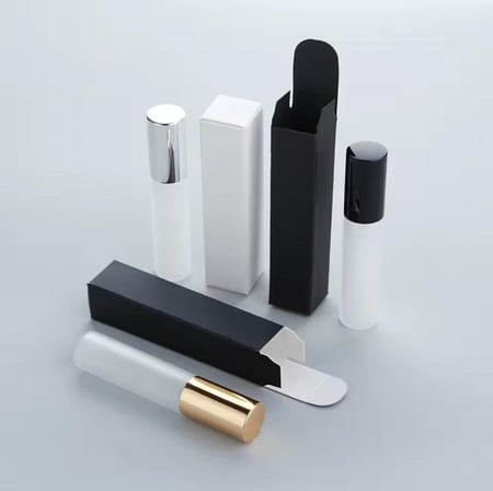 عدد 12 عطر بخاخ حجم 10 ملي