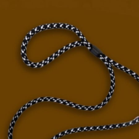 تعليقة رقبة للمفتاح اسود