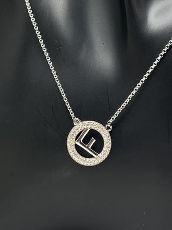 سلسالFENDI معدن فضي