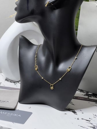سلسال MESSIKA معدن ذهبي بكريستالات
